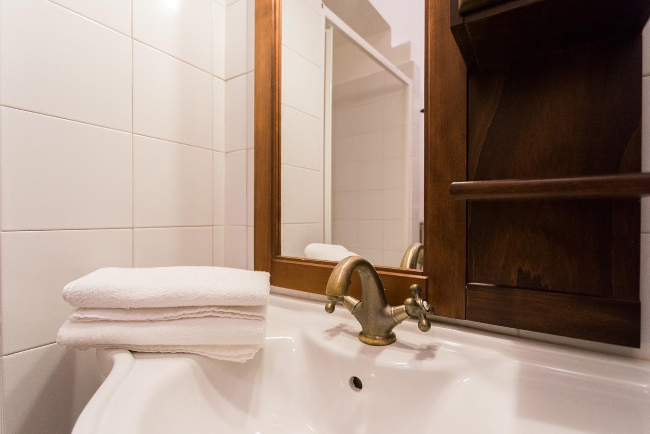 Love & Smile Apartment By Rent All โกโม ภายนอก รูปภาพ