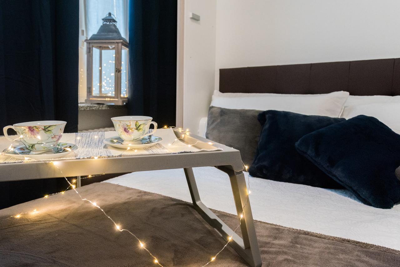 Love & Smile Apartment By Rent All โกโม ภายนอก รูปภาพ